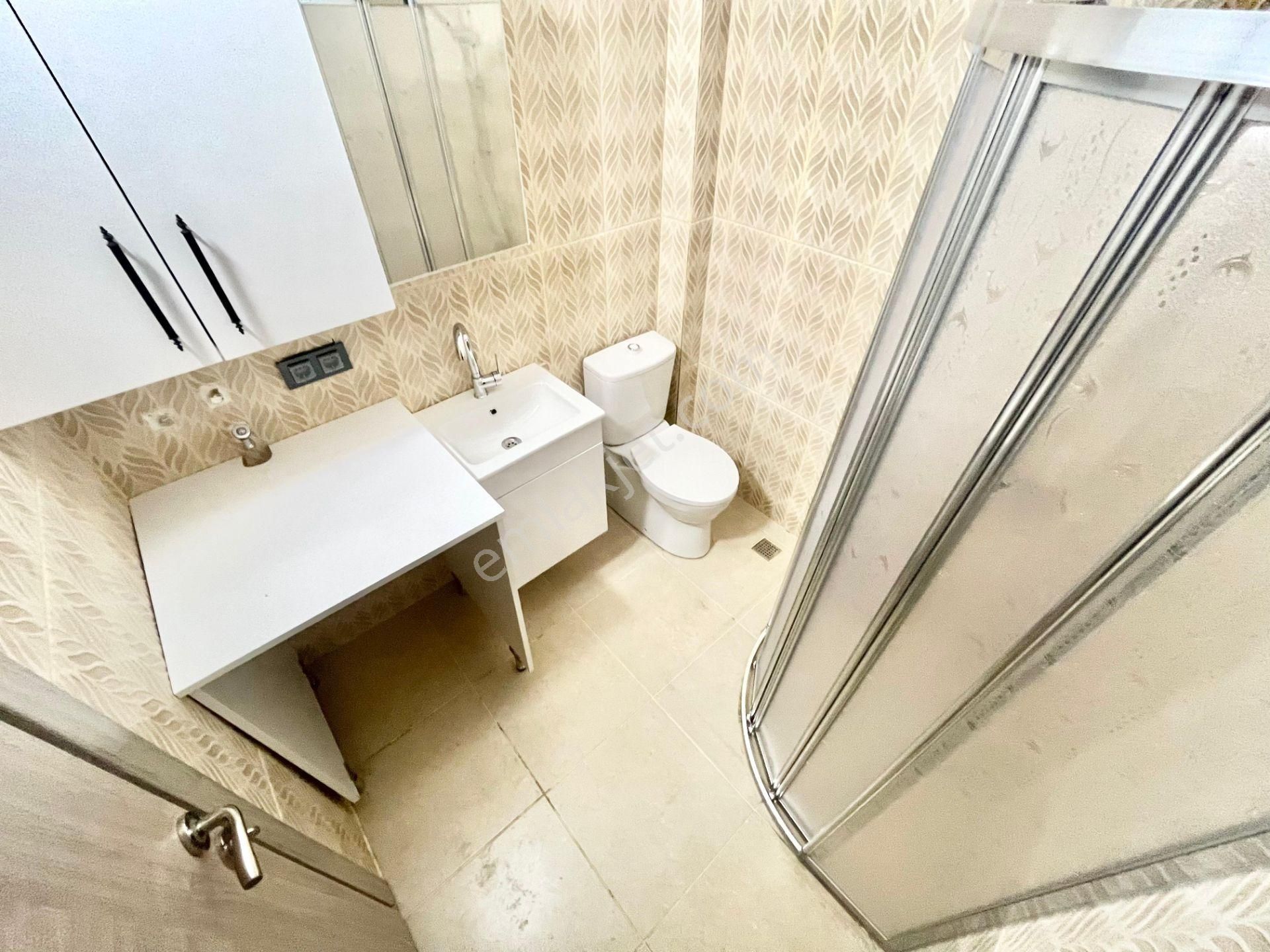 Yükselden Bölgenin En Geniş Ultra Lux Arakat Doğalgazlı 1+1daire - Görsel 8