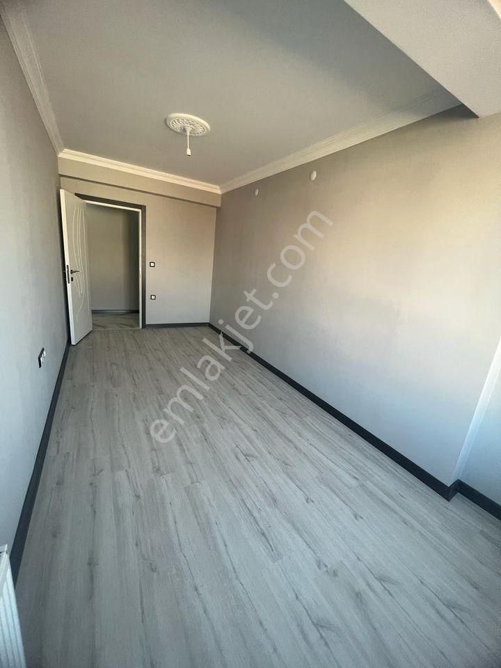 Beylikdüzü Merkezde İster Yatırımlık İster Oturumluk 2+1 Dairemiz - Görsel 4