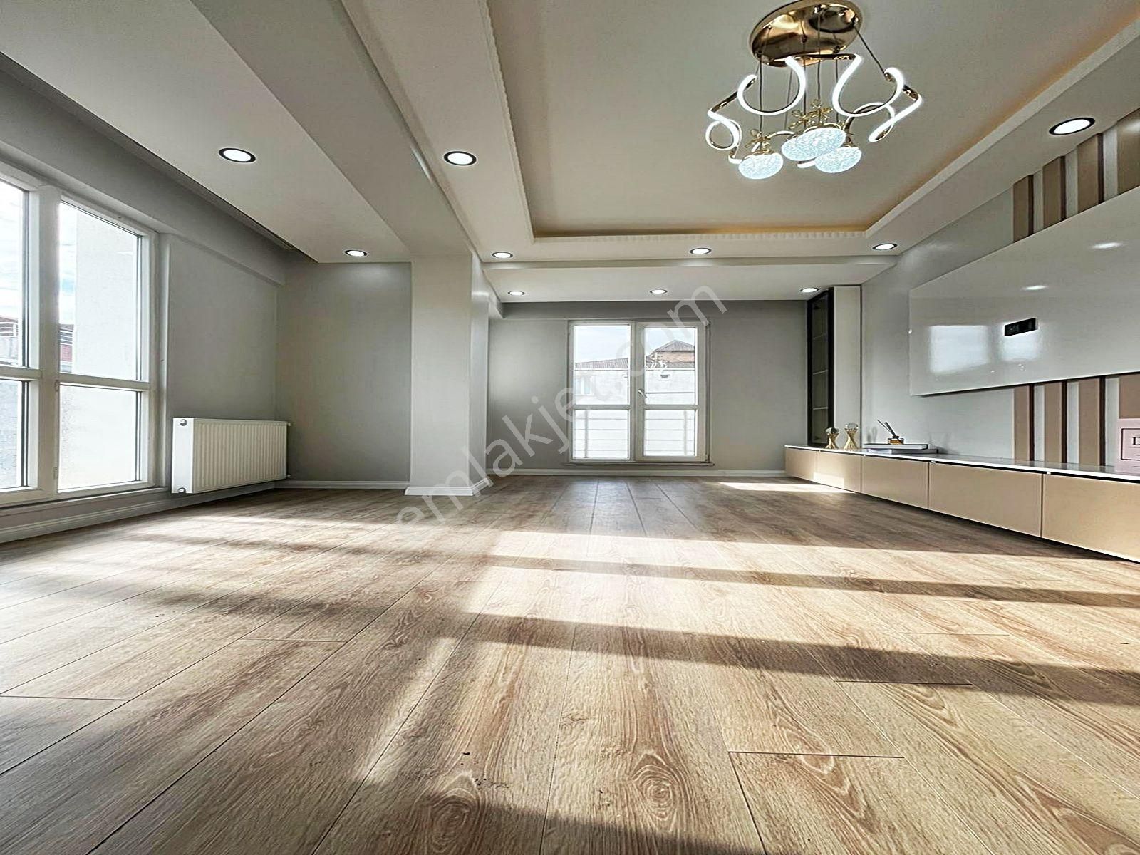 Esenyurt Mehterçeşme Mahallesinde Çift Balkonlu Metrobüse Yakın Arakat 2+1 Daire 3.299.999 Tl - Görsel 15