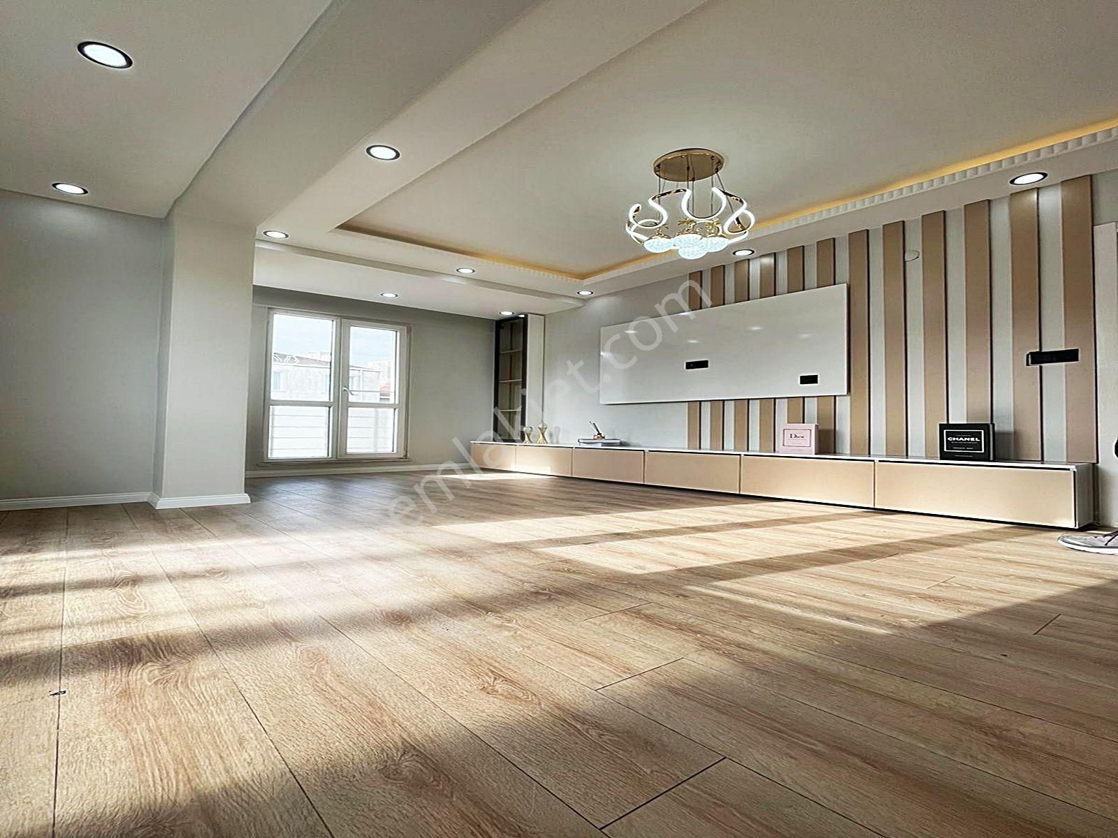 Esenyurt Mehterçeşme Mahallesinde Çift Balkonlu Metrobüse Yakın Arakat 2+1 Daire 3.299.999 Tl - Görsel 17