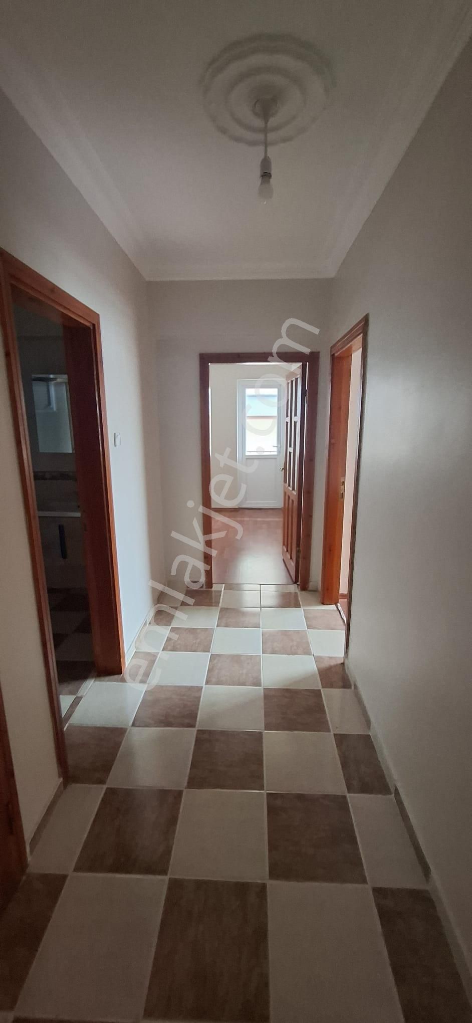 Mamak - Başak Mahallesinde Geniş Balkonlu 3+1 Kiralık Daire !!! - Görsel 14