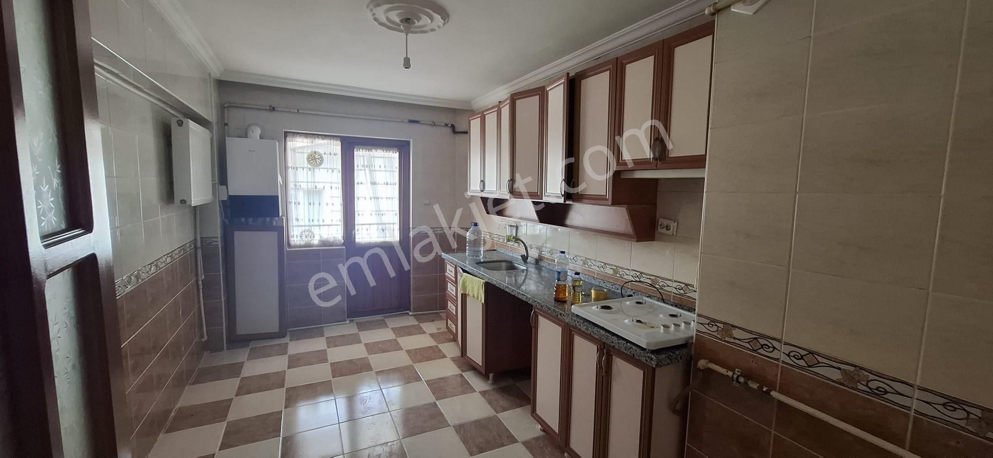 Mamak - Başak Mahallesinde Geniş Balkonlu 3+1 Kiralık Daire !!! - Görsel 4