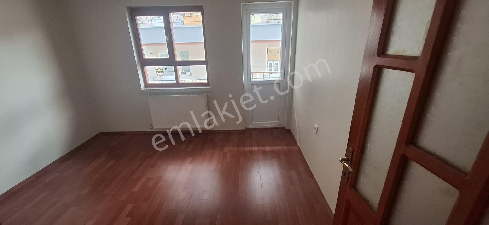 Mamak - Başak Mahallesinde Geniş Balkonlu 3+1 Kiralık Daire !!! - Görsel 9