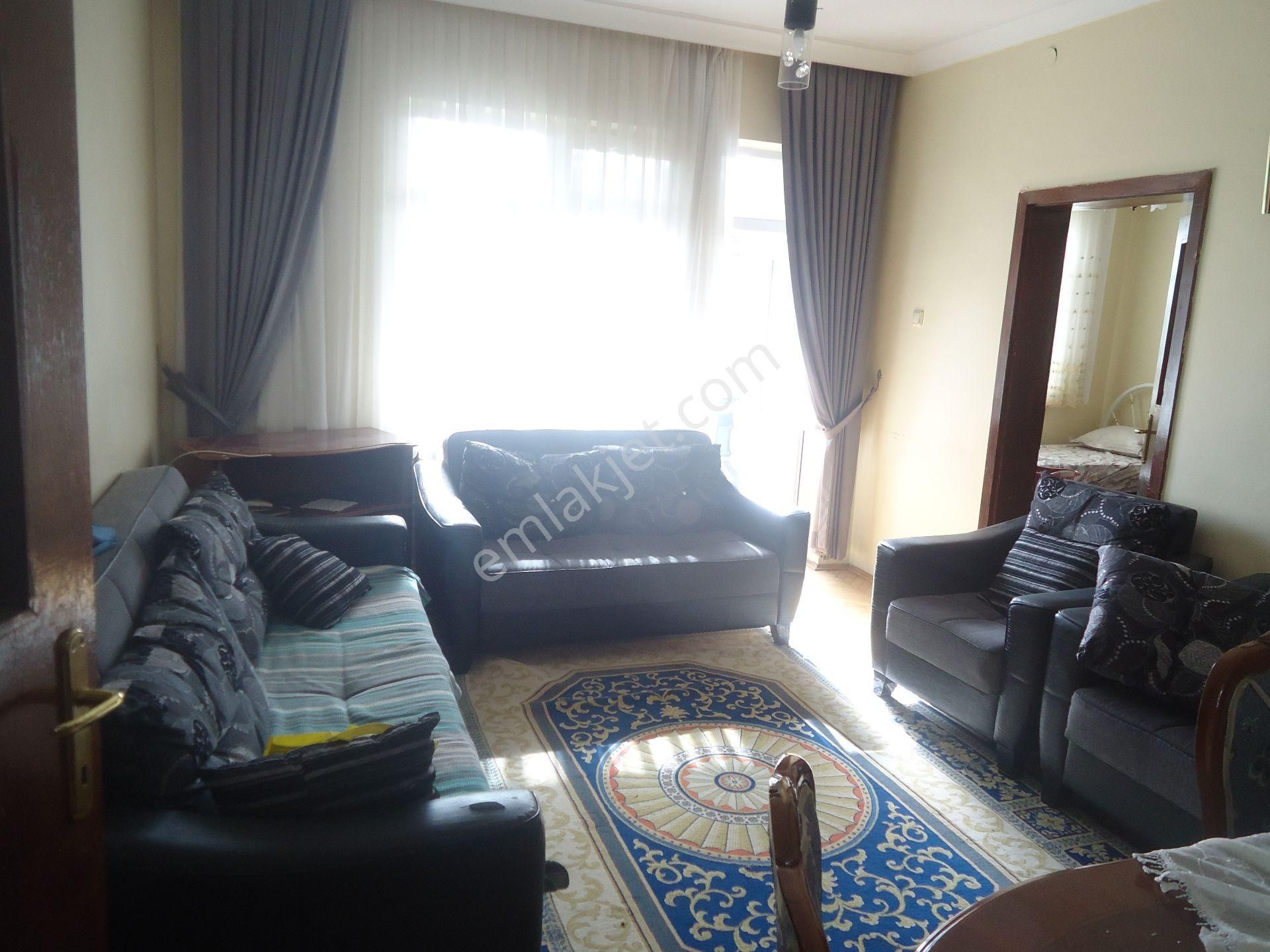 Aydınlıkevlerde 3+1 Satılık Daire Gizem Emlaktan - Görsel 5