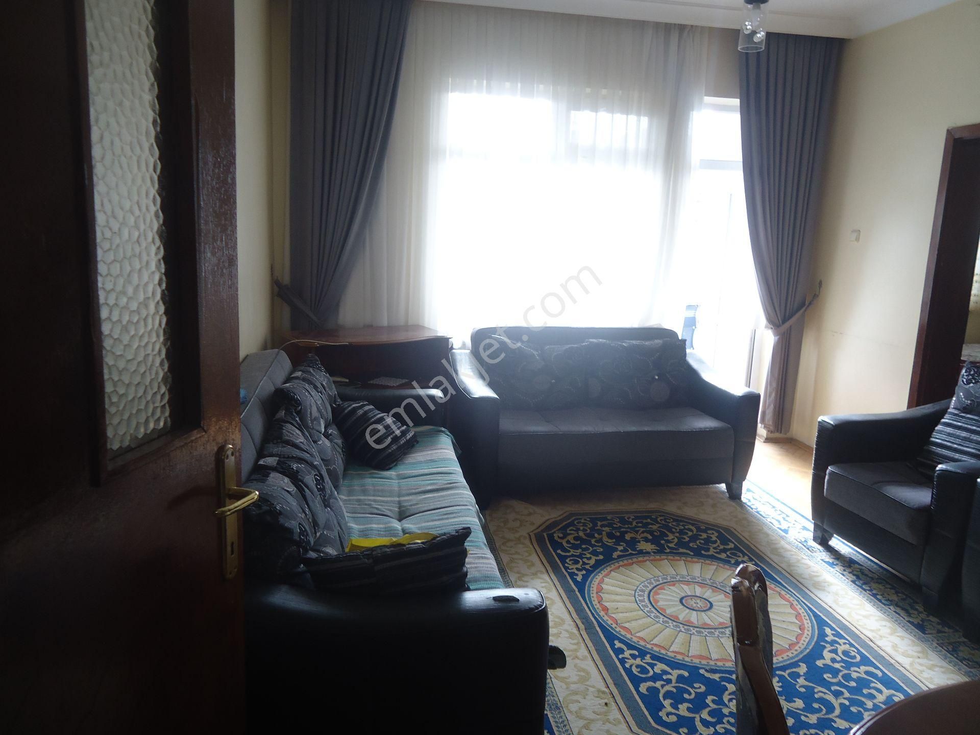 Aydınlıkevlerde 3+1 Satılık Daire Gizem Emlaktan - Görsel 2