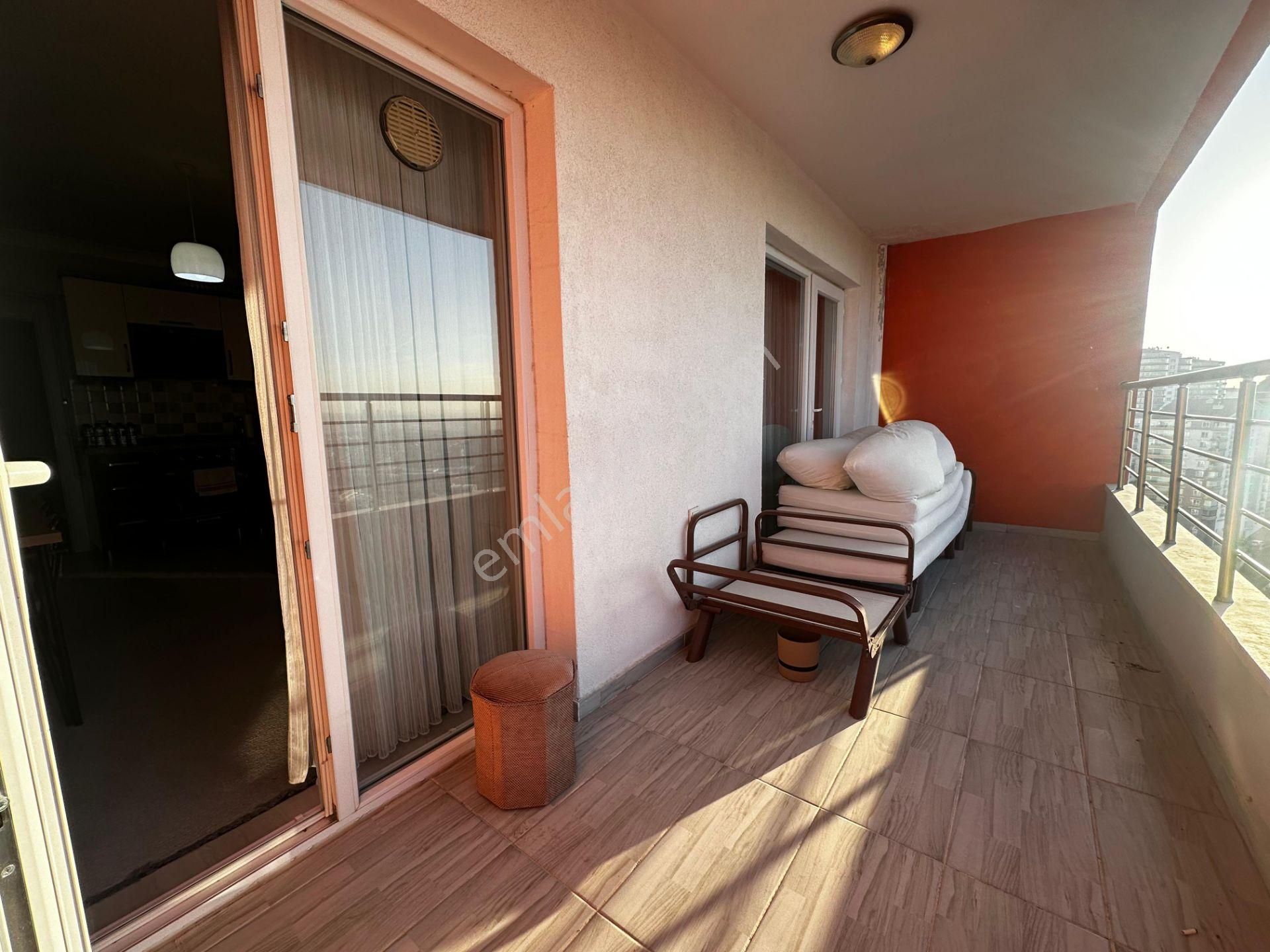 Kariyer'den Site İçinde Ultra Lux 2 Teras Balkonlu Full Manzaralı 3+1 Daire - Görsel 31
