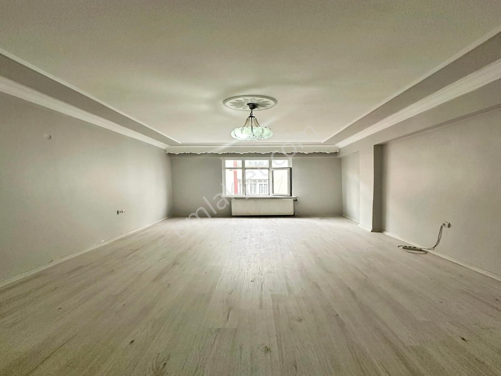 Konak Yapı'dan 2+1 100m² Balkonlu Kiralık Ara Kat Daire!!! - Görsel 2