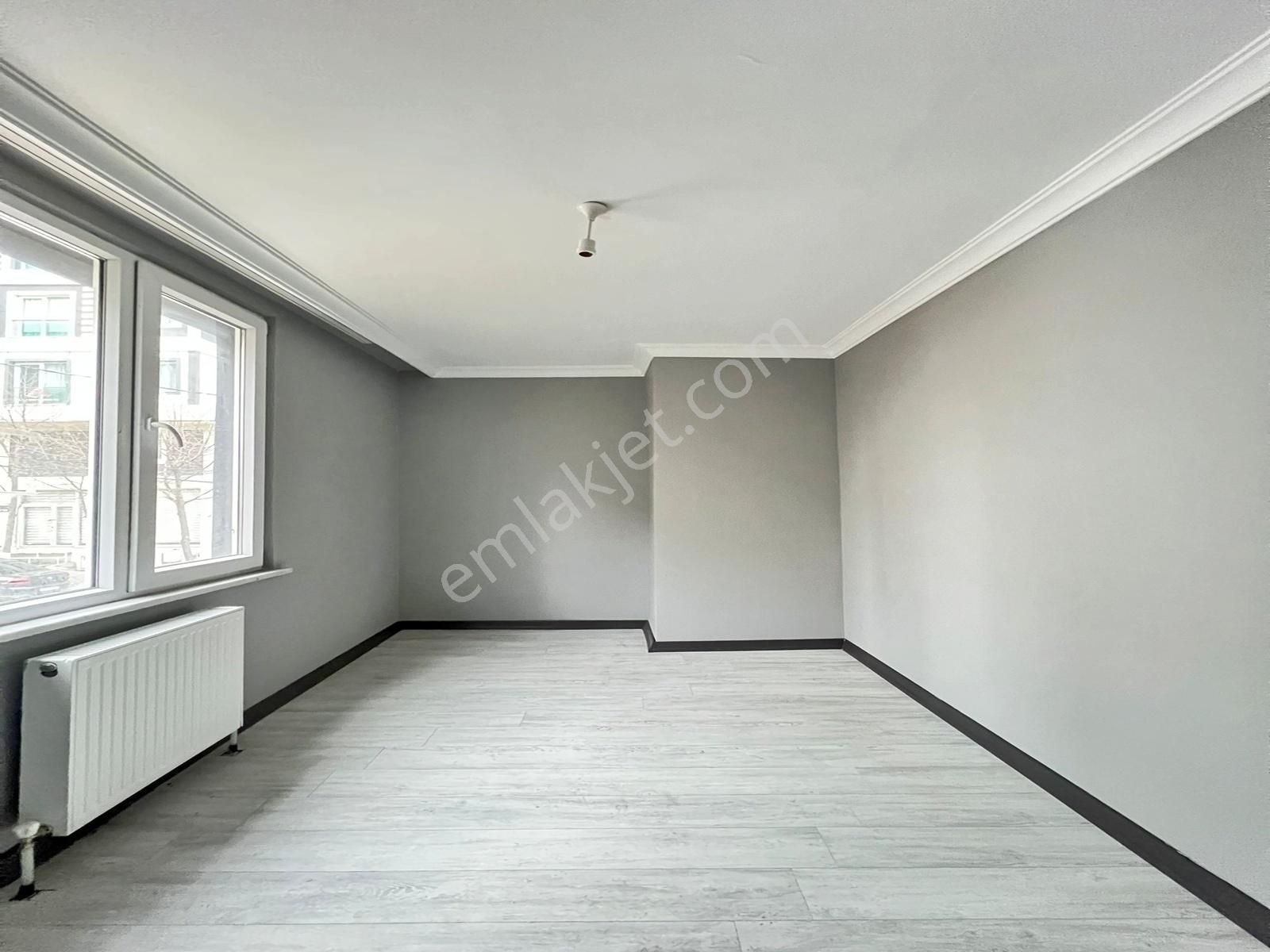 Konak Yapı'dan Metrobüse Yakın 2+1 ,100m² Satılık Ara Kat!!! - Görsel 5