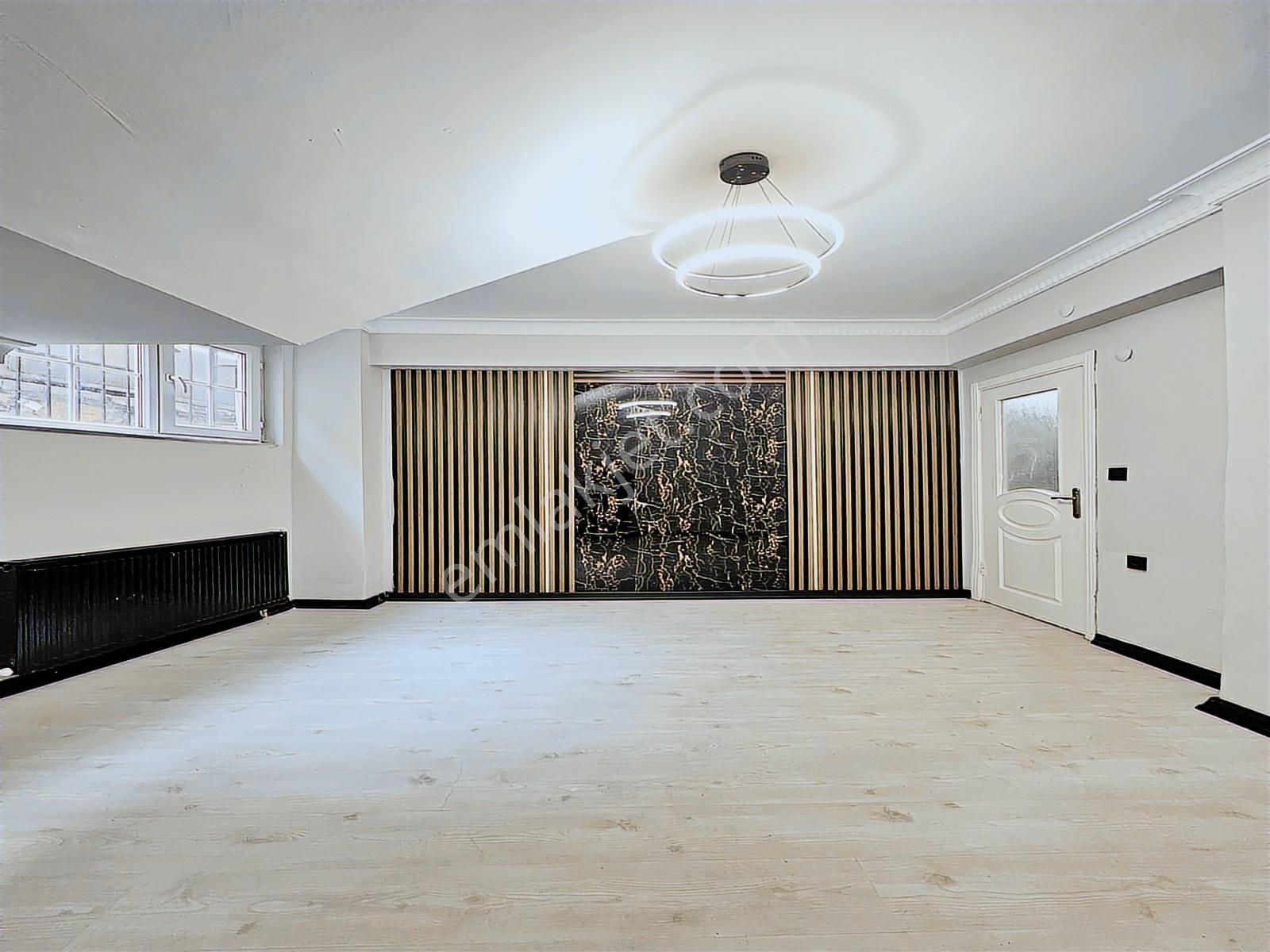 Konak Yapı'dan Kelepir! Cadde Dibinde Satılık 3+1 Bahçe Katı !!! - Görsel 12