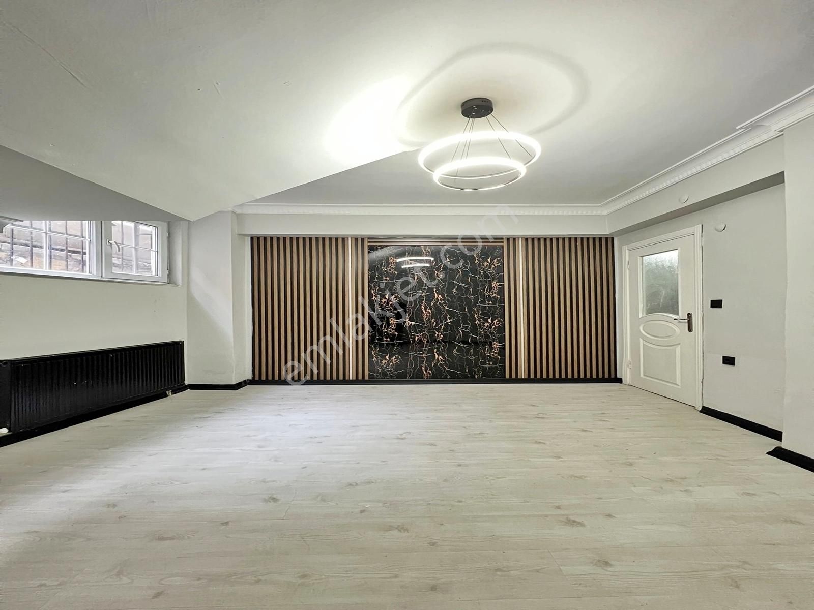 Konak Yapı'dan Kelepir! Cadde Dibinde Satılık 3+1 Bahçe Katı !!! - Görsel 27