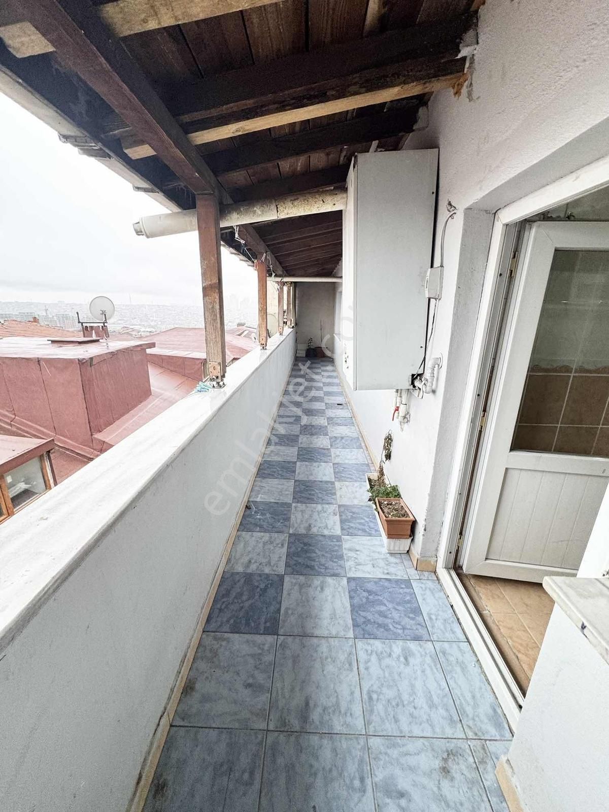 Yoldaş İnşaat'tan Kiralık 120 M2 Çatı Katı Daire Çatısı Beton - Görsel 30