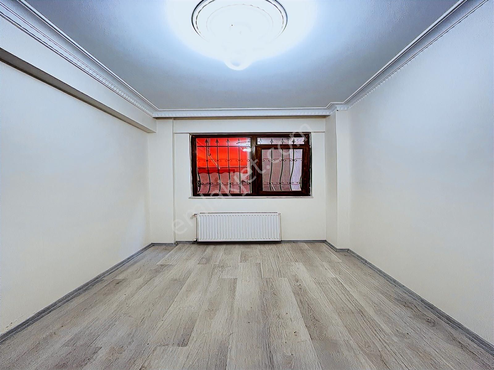 Metrobüse Yürüme Mesafesinde 3+1 Masrafsız Satılık Bahçe Katı !! - Görsel 7