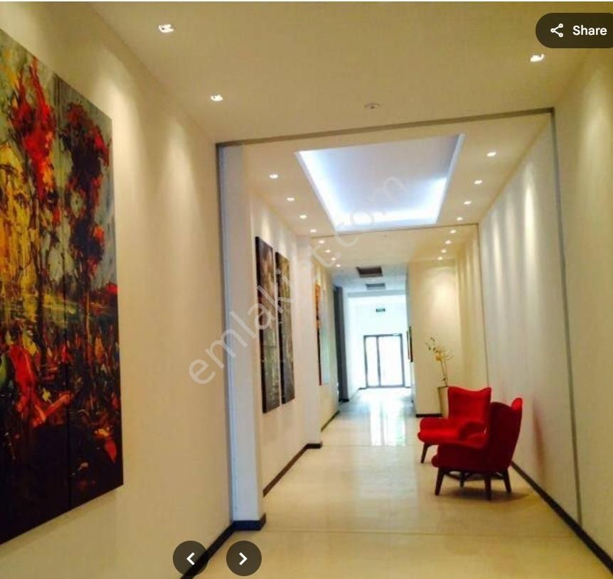 Beylikdüzü'nde Teraslı Lüks 1+1 Sosyal Alanlı Modern Residence - Görsel 15