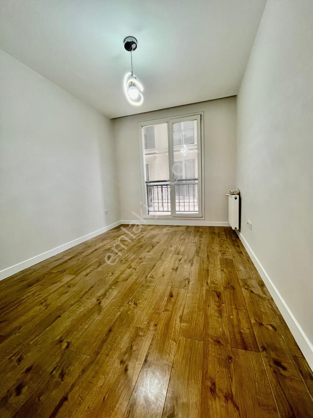 Beylikdüzü'nde Teraslı Lüks 1+1 Sosyal Alanlı Modern Residence - Görsel 16