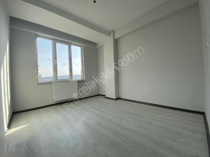 Conker Sitesinte Ön Cepheli Geniş Daire - Görsel 22