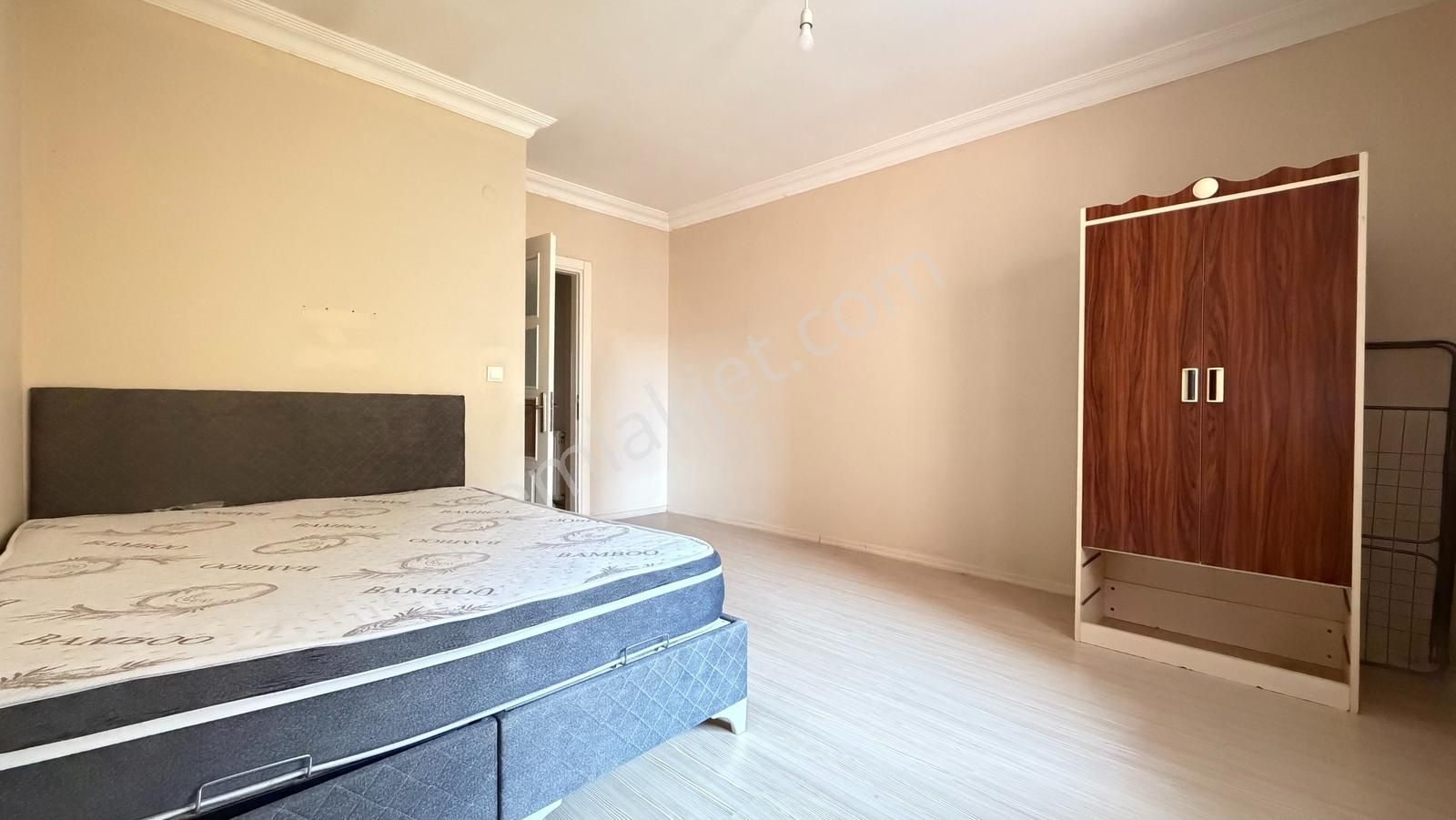 İlka'dan Talatpaşa Mh 1+1 Kiralık Daire Metrobüse 5 Dk - Görsel 14