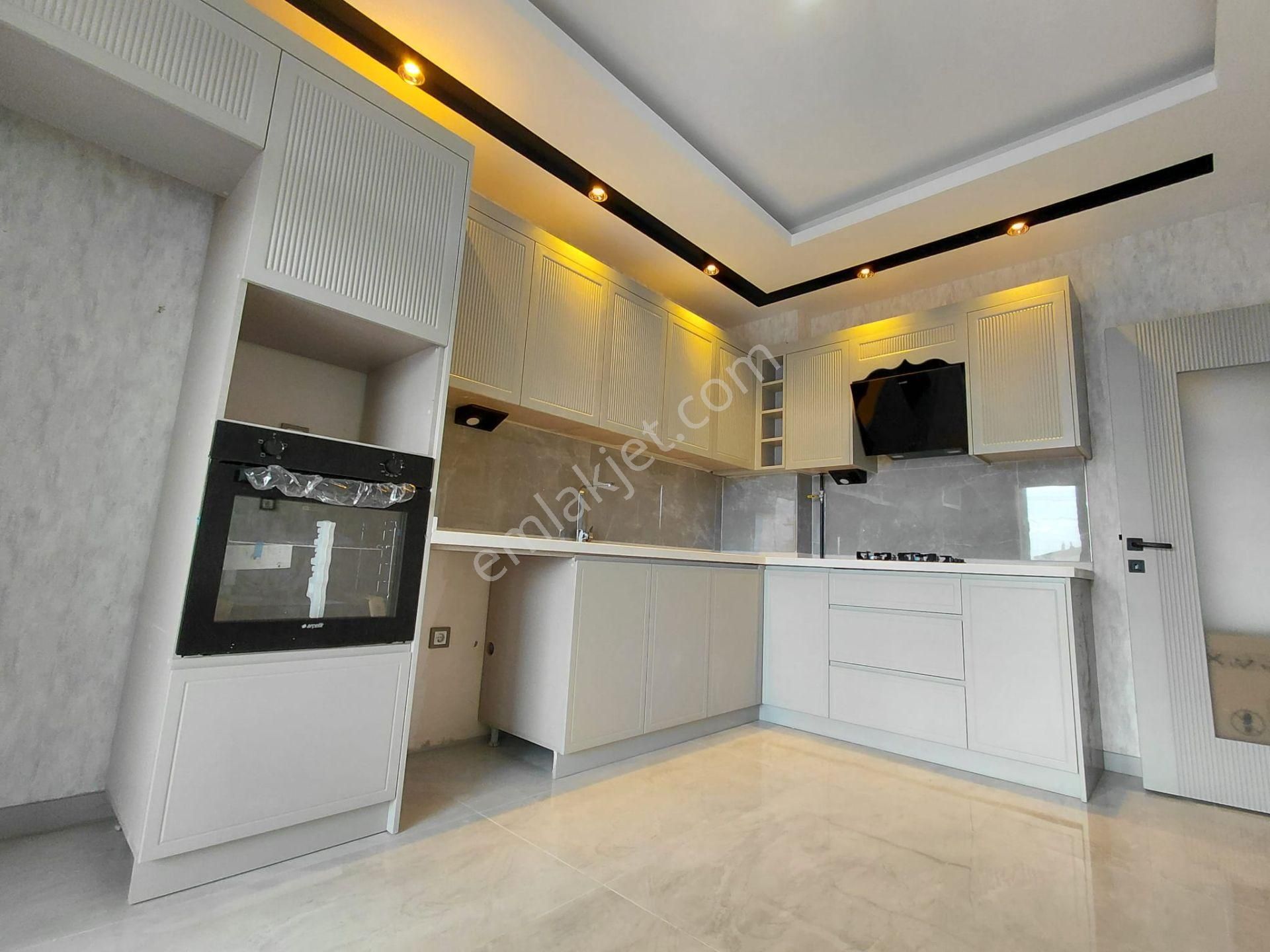 Emrah Çiftci'den Selçuklu Sancak Mahallesi Veysel Karani Caddesi Yanı Satılık 3+1 Lüks Daireler - Görsel 7