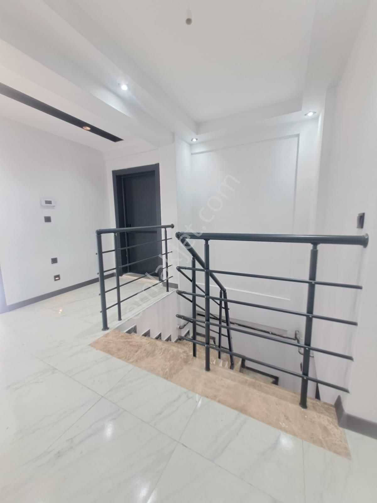 ☀️🏠 Satılık 4+1 Lüks Dubleks Daire • 186 M2 • Çift Cephe • Ebeyen Banyolu + Kiler ☀️🏠 (d275) - Görsel 10