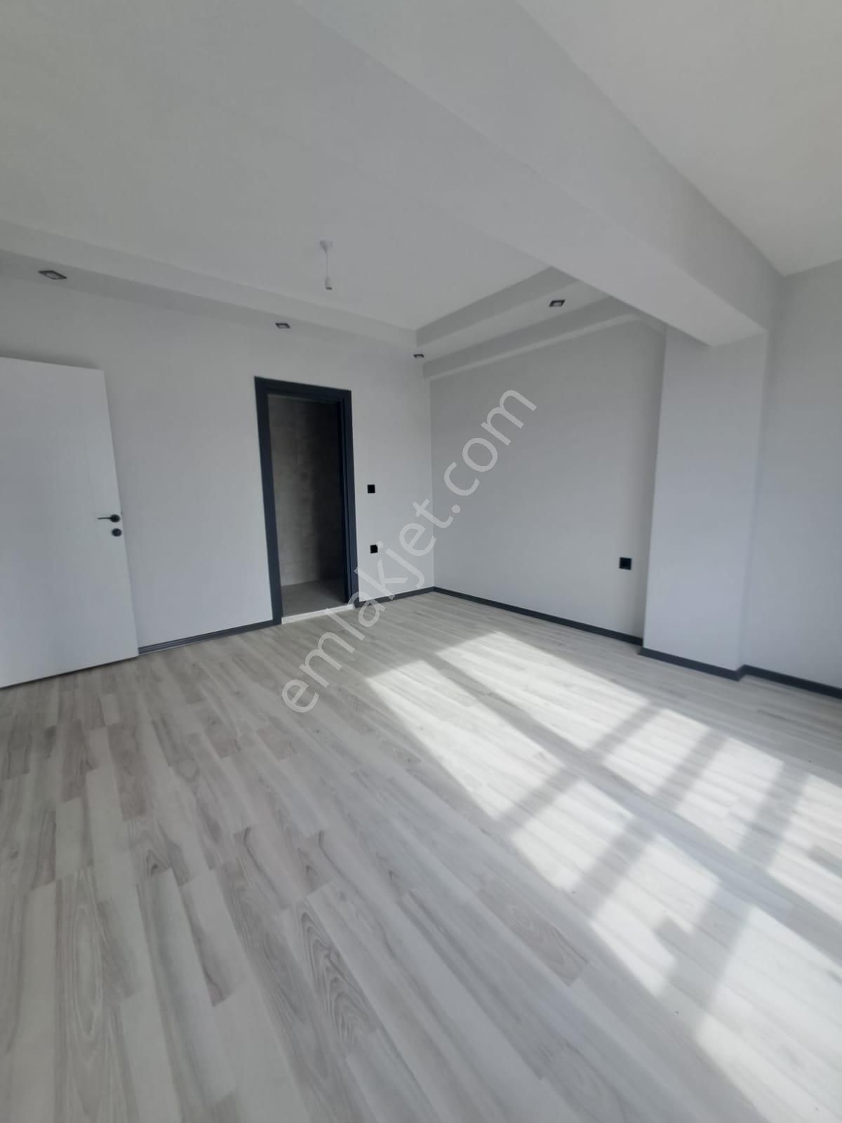 ☀️🏠 Satılık 4+1 Lüks Dubleks Daire • 186 M2 • Çift Cephe • Ebeyen Banyolu + Kiler ☀️🏠 (d275) - Görsel 14