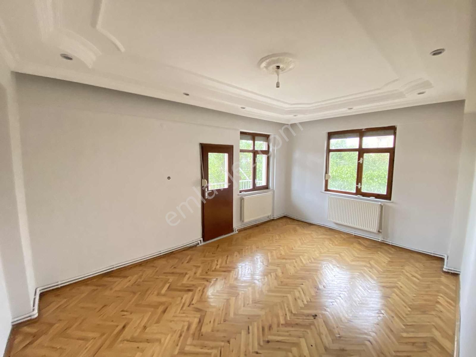 Fetanet Emlaktan Esenyurtta Kombili Asansörlü 3+1 Odalı Kiralık - Görsel 15