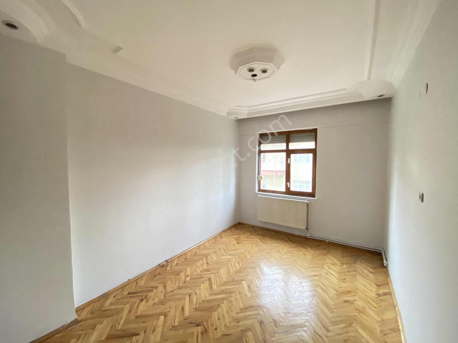 Fetanet Emlaktan Esenyurtta Kombili Asansörlü 3+1 Odalı Kiralık - Görsel 17