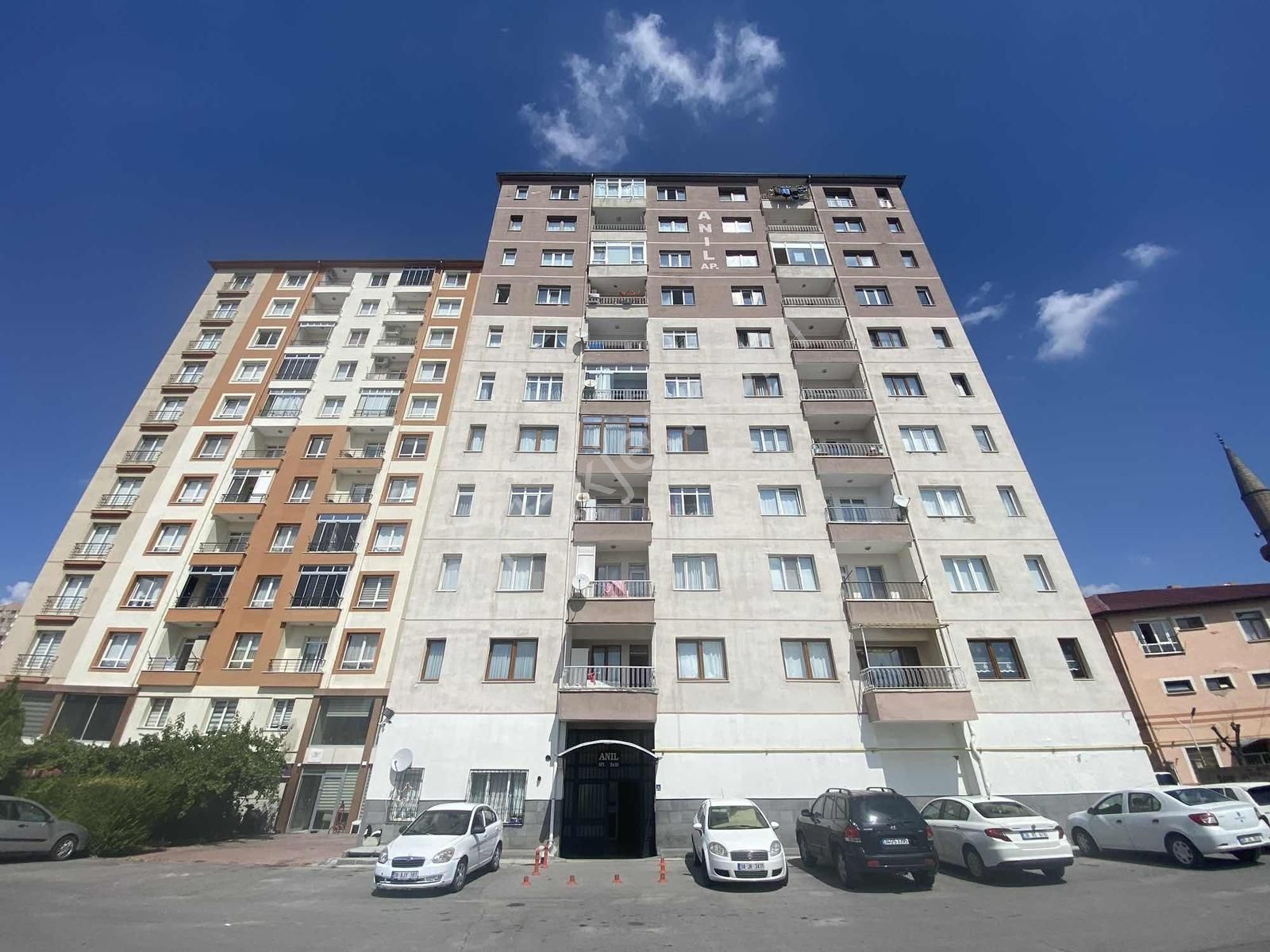 Fetanet Emlaktan Tacettinveli Mah Ara Kat Geniş 3+1 Odalı - Görsel 2