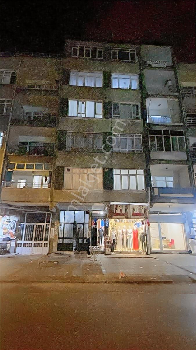 Fetanet Emlaktan Küçük Mustafa Da Yatırmlık 2,5+1 Daire