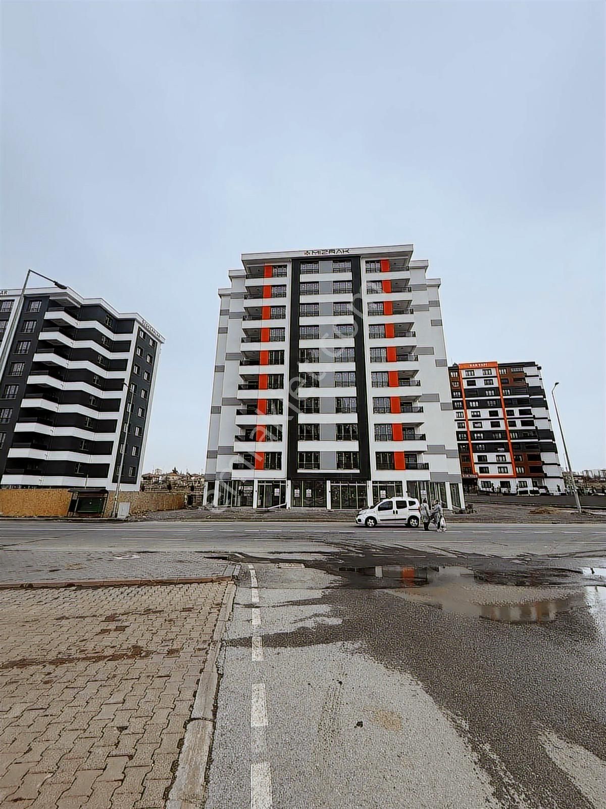 Fetanet Emlaktan Y.beyazıt Sıfır 3+1 Odalı Lüks Daireler - Görsel 3