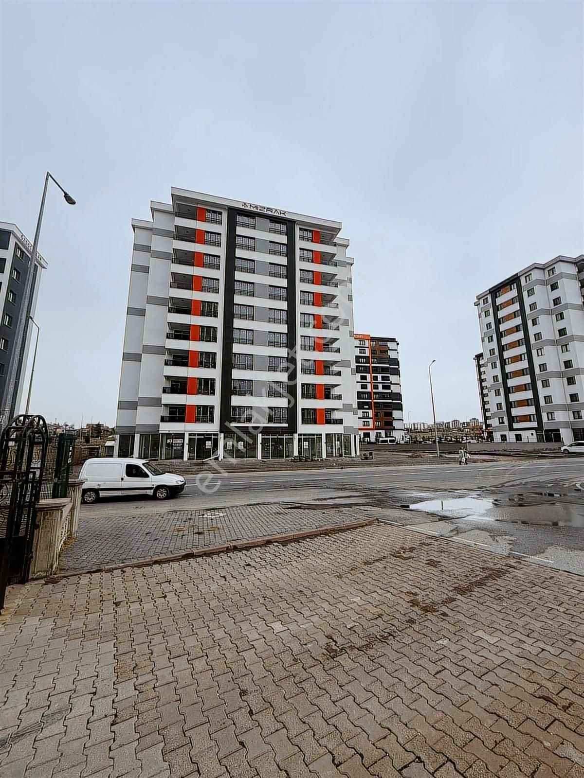 Fetanet Emlaktan Y.beyazıt Sıfır 3+1 Odalı Lüks Daireler - Görsel 2