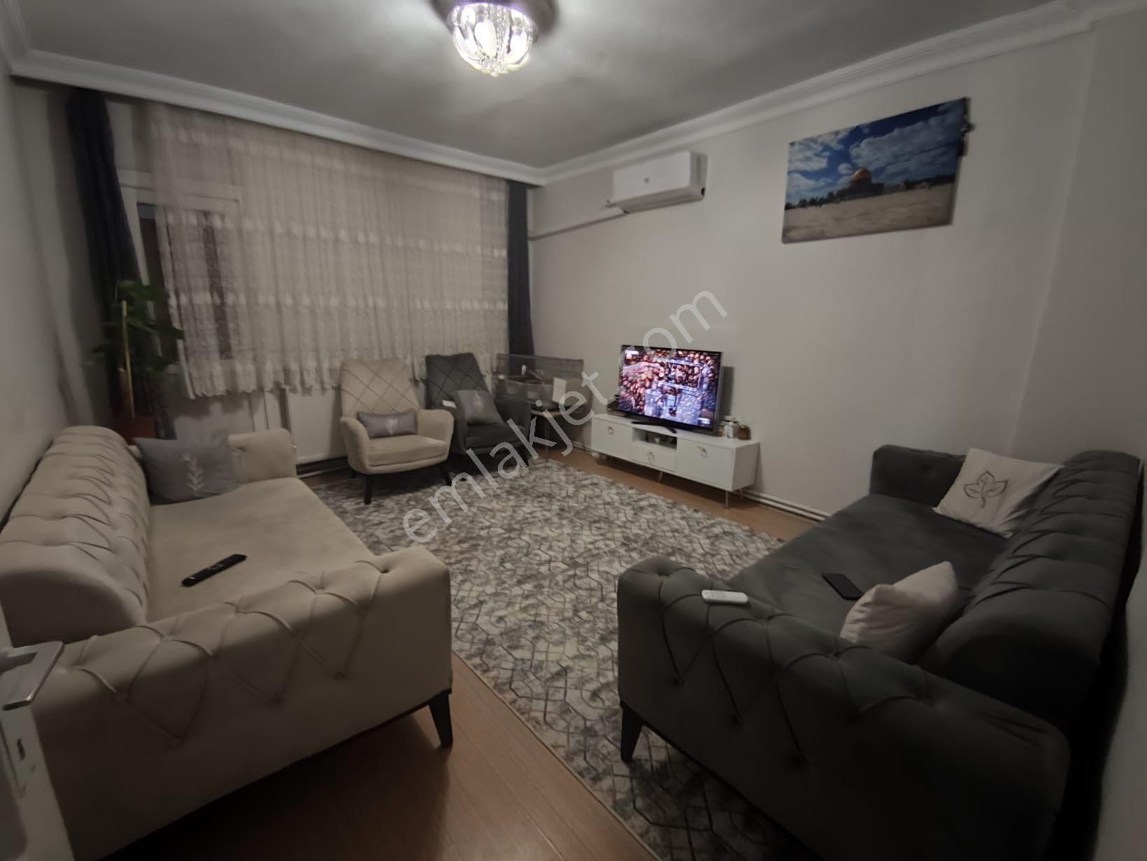 Turgutlu Satılık Altay Mah 130m2 4. Kat 3+1 Oda Doğalgazlı Balkonlu Temiz Daire - Görsel 3