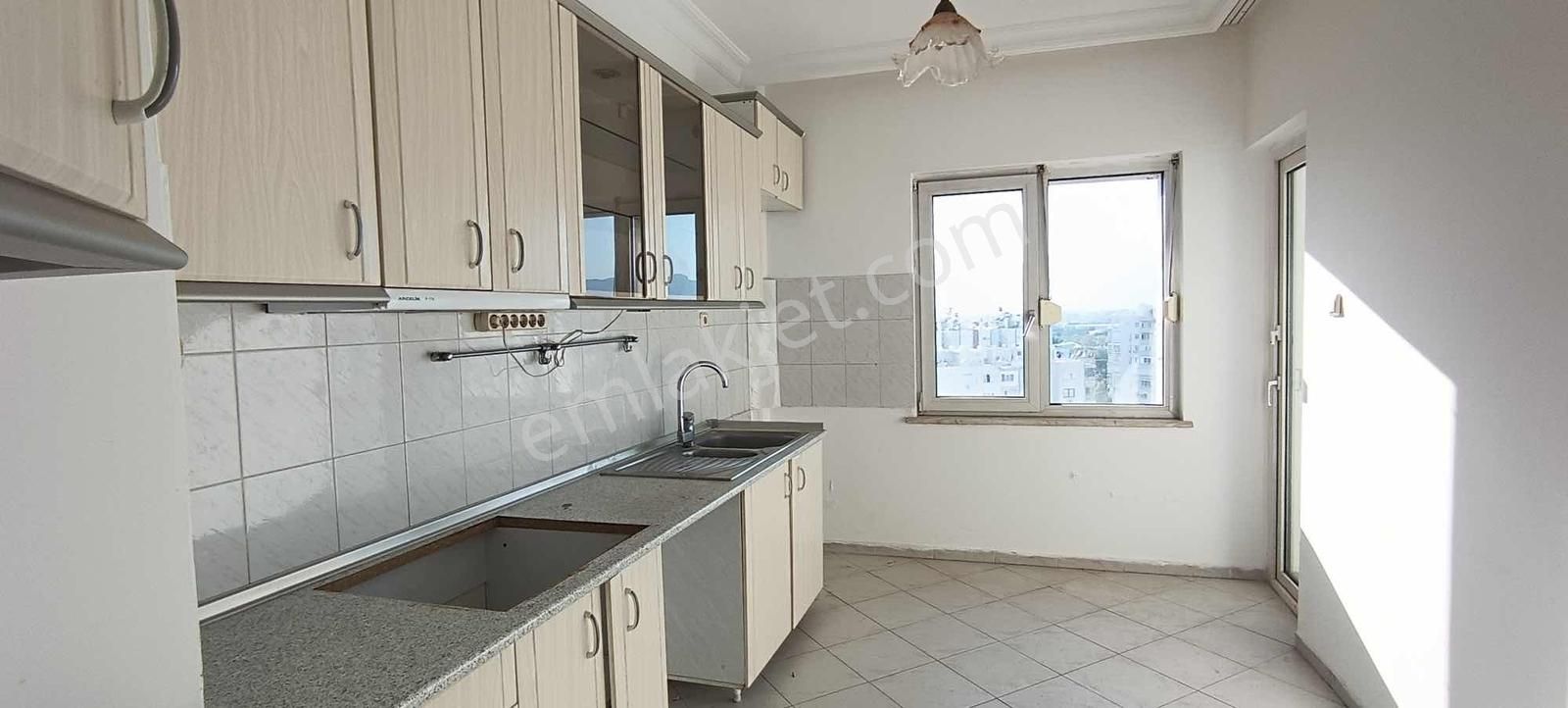 Muratpaşa Meltem'de Panoramik Deniz&dağ Manzaralı Kiralık Daire - Görsel 11