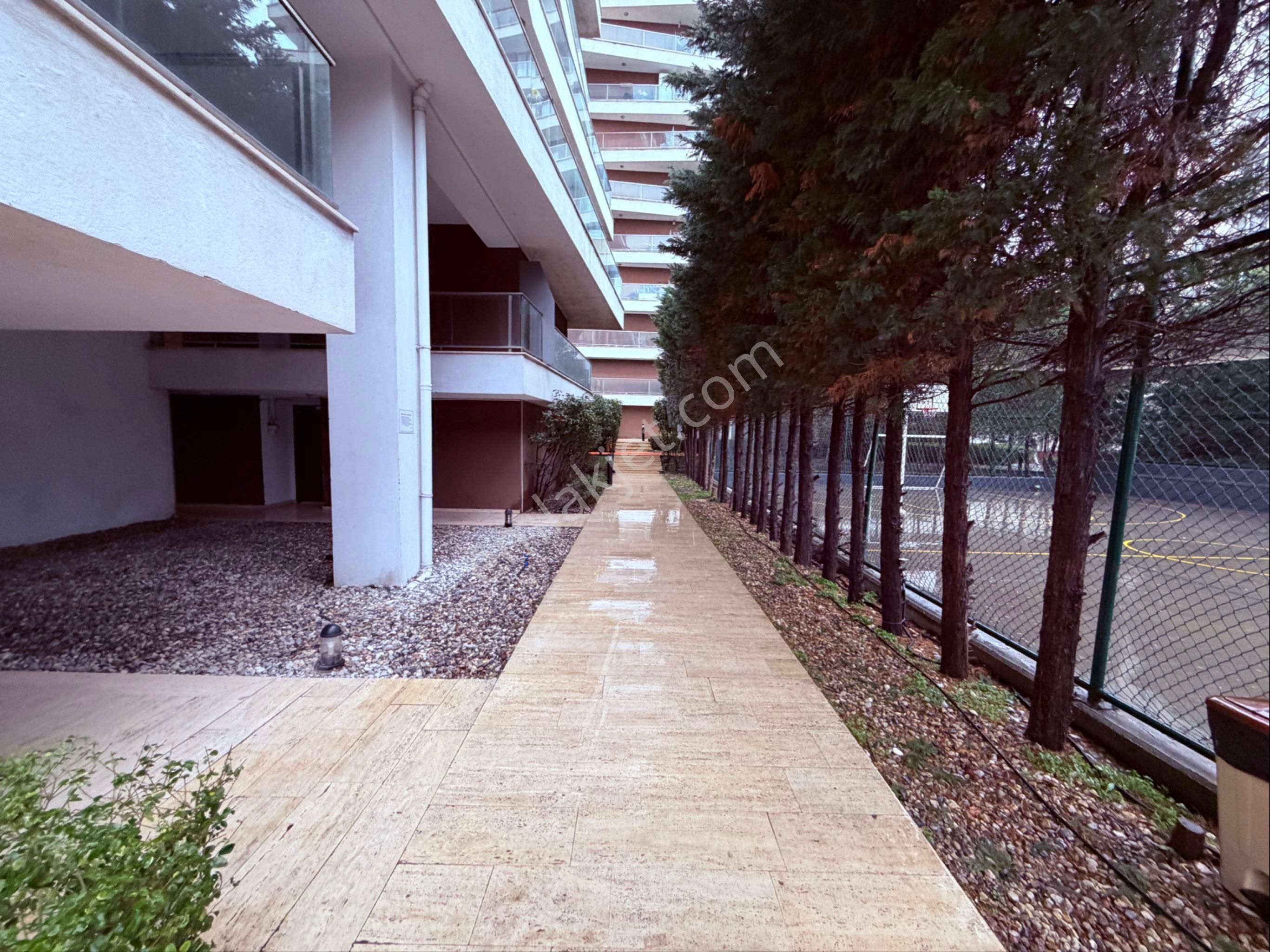 Bahçeşehir Dumankaya Modern Satılık 2+1 Bahçekatı - Görsel 3