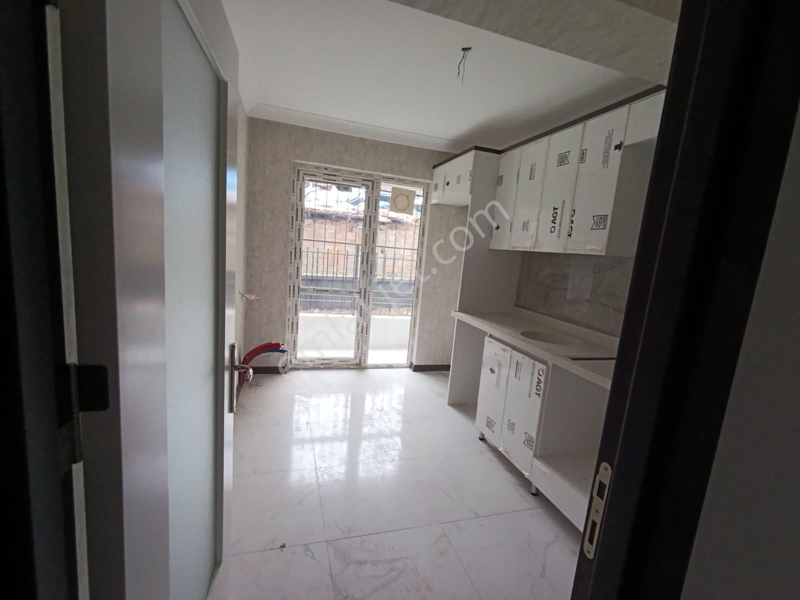 Mamak-ekin Mahallesinde 1+1 Asansörlü Sıfır Satılık Fırsat Daire !! - Görsel 3