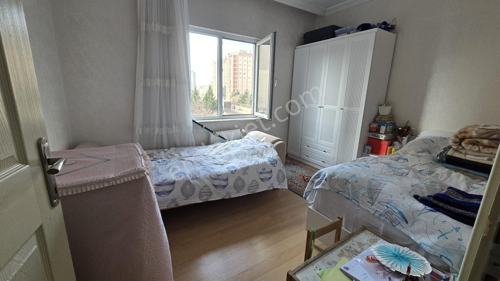 Altınevler Mah 3+1 Kat 2 Batı Cephe Site İçinde - Görsel 13