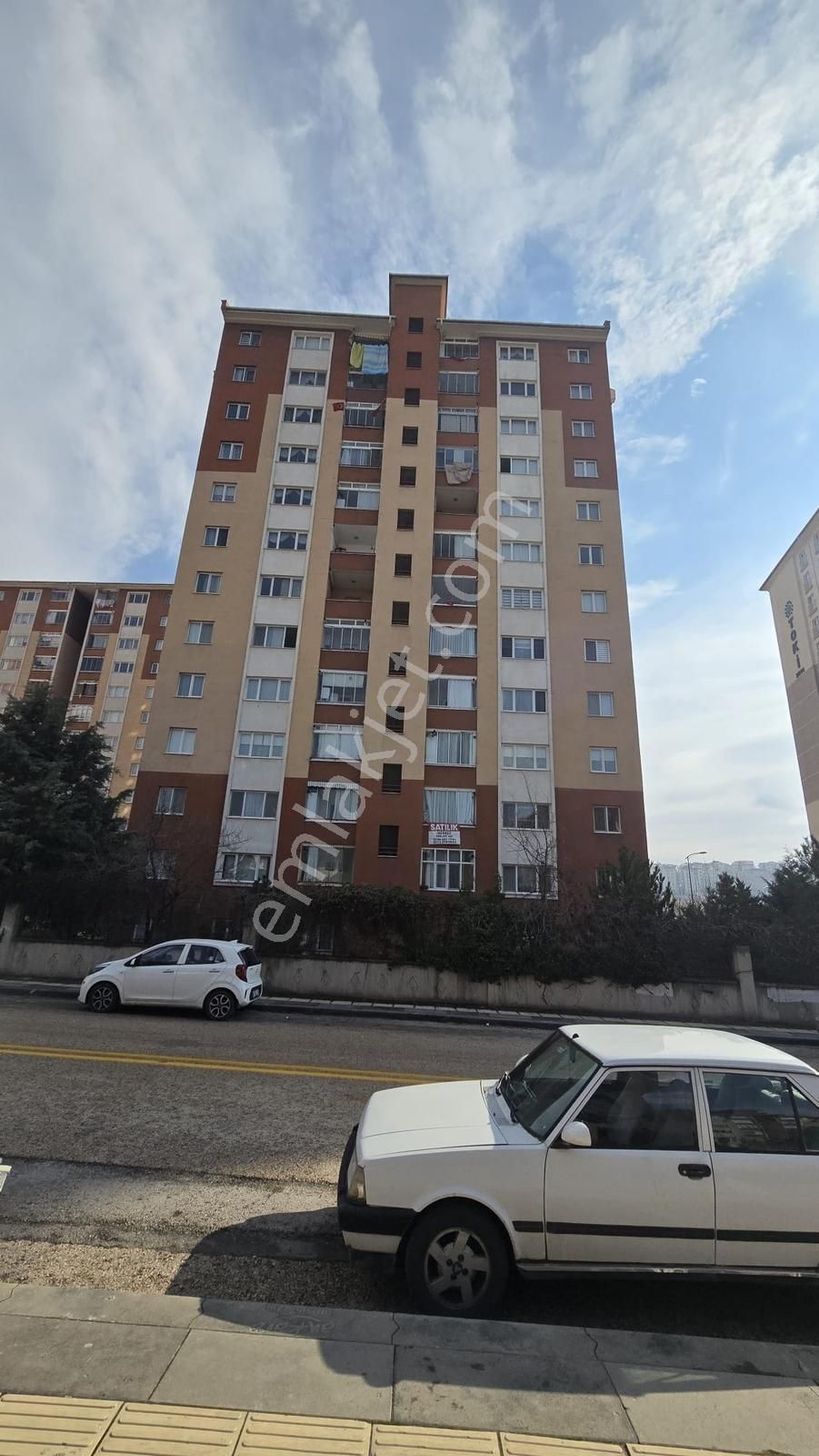 Altınevler Mah 3+1 Kat 2 Batı Cephe Site İçinde