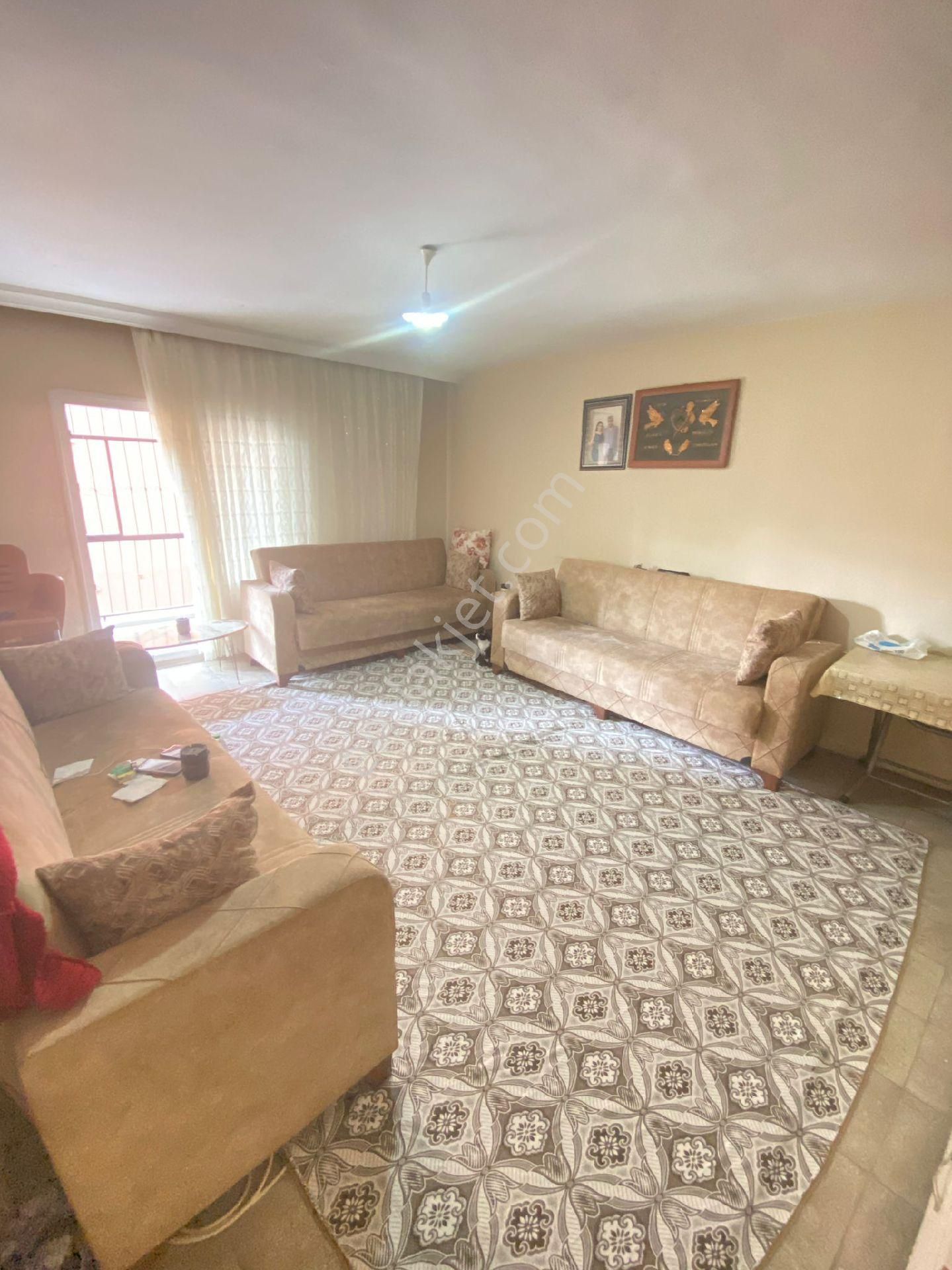 Mersin Toroslar Guneykent Mah. 2. Kat 2+1 Dogu Bati Cepheli Satılık Daire