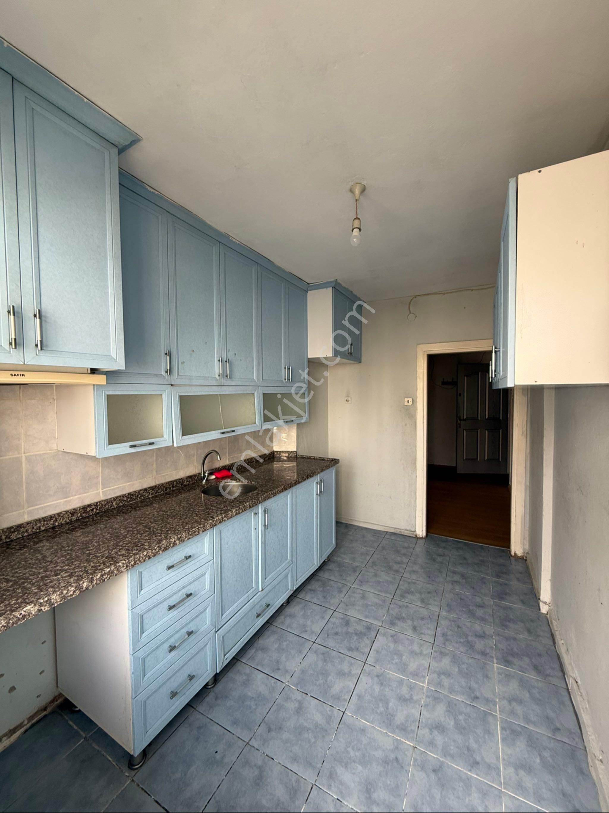 Barış Mahallesı’nde 3 + 1 Kıralık Daıre - Görsel 3