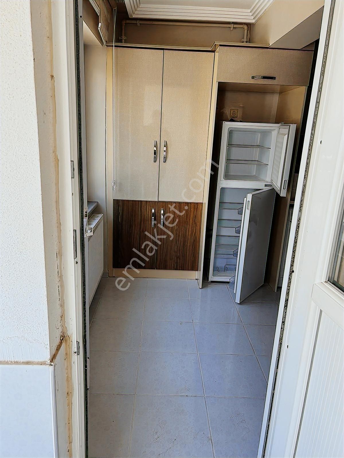 ** Site İçerisinde 3+1 Çok Temiz Kiralık Daire, Kurtuluş** - Görsel 16