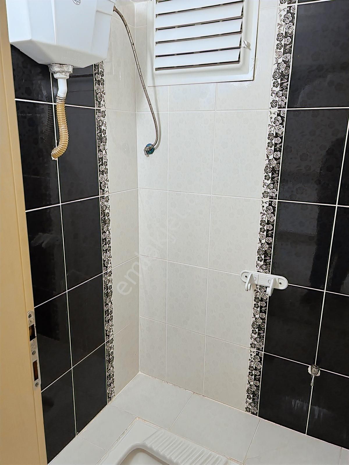 ** Site İçerisinde 3+1 Çok Temiz Kiralık Daire, Kurtuluş** - Görsel 24