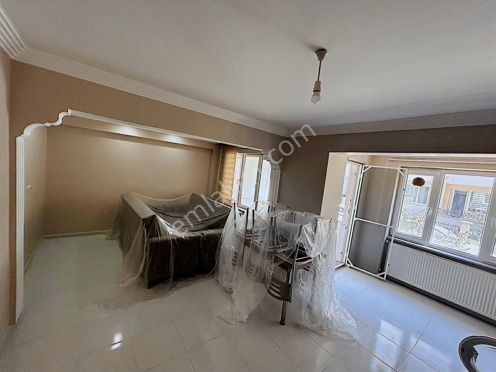 ** Site İçerisinde 3+1 Çok Temiz Kiralık Daire, Kurtuluş** - Görsel 7