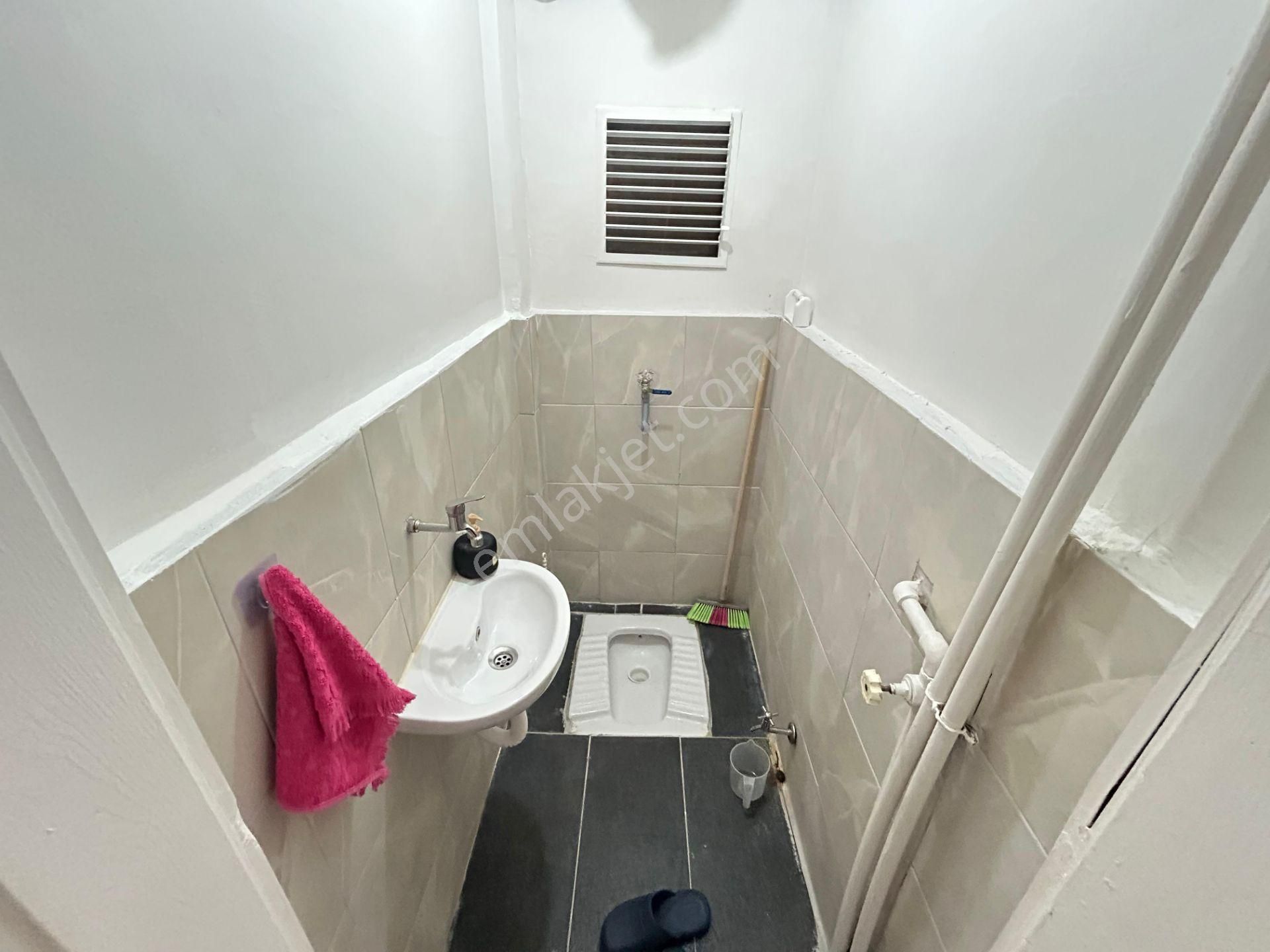 Taner'den Öveçler'de 1.katta Ön Cephe 3 Cepheli Isı Yalıtımlı - Görsel 32