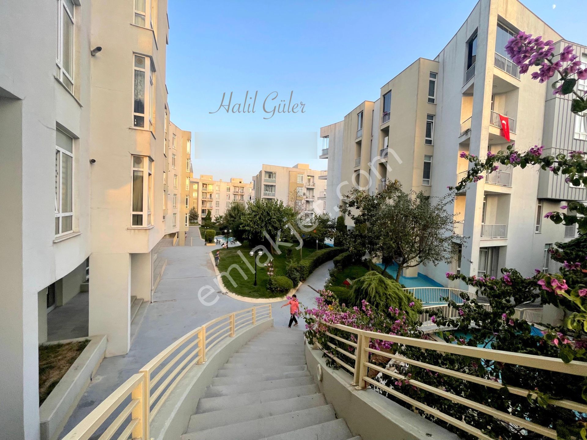 Sancaktepe Ovalbahçe Sitesi Eşyalı Kiralık 1+1 Giriş Kat Daire - Görsel 34