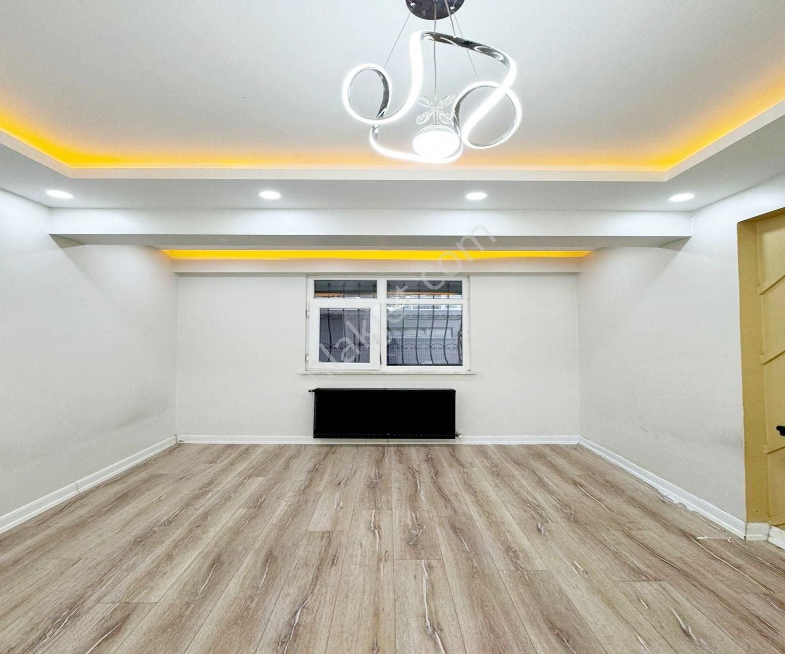 Butik Aile Sitesi İçerisinde Krediye Uygun 2+1 Acil Satılık Daire - Görsel 5