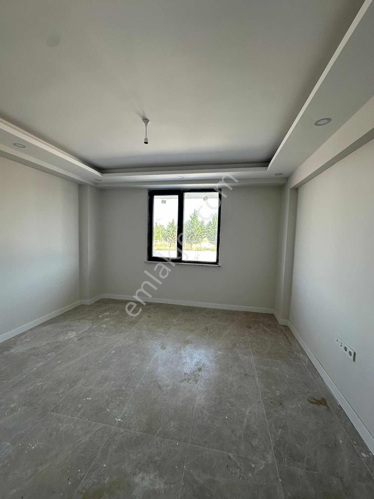 Tekirdağ Ergene Marmaracık'ta Göl Manzaralı Satılık 2+1 Daire - Görsel 12