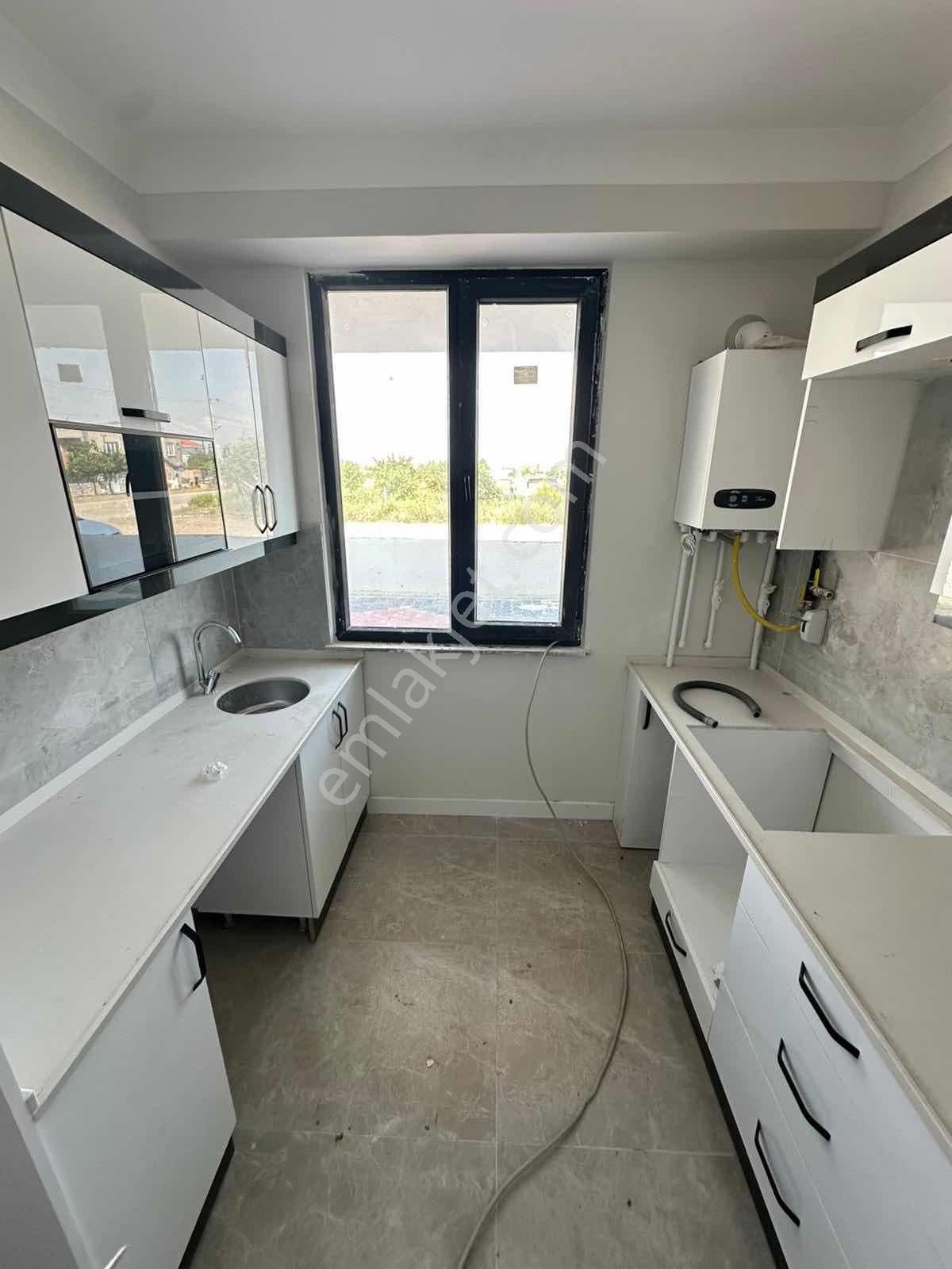 Tekirdağ Ergene Marmaracık'ta Göl Manzaralı Satılık 2+1 Daire - Görsel 4