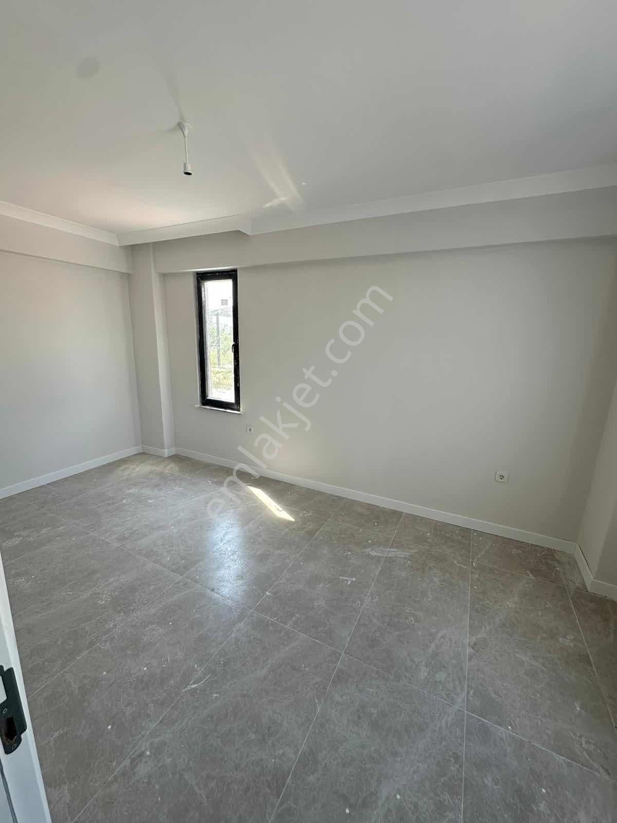 Tekirdağ Ergene Marmaracık'ta Göl Manzaralı Satılık 2+1 Daire - Görsel 6