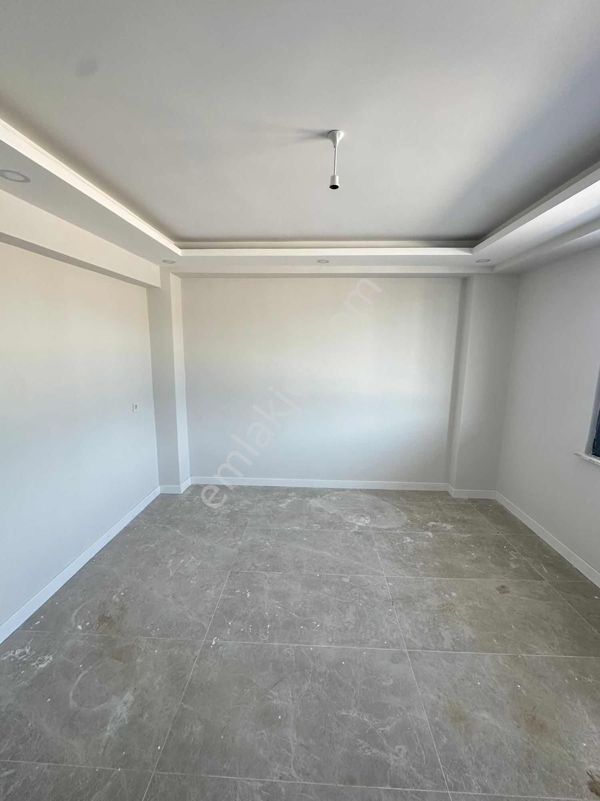 Tekirdağ Ergene Marmaracık'ta Göl Manzaralı Satılık 2+1 Daire - Görsel 13