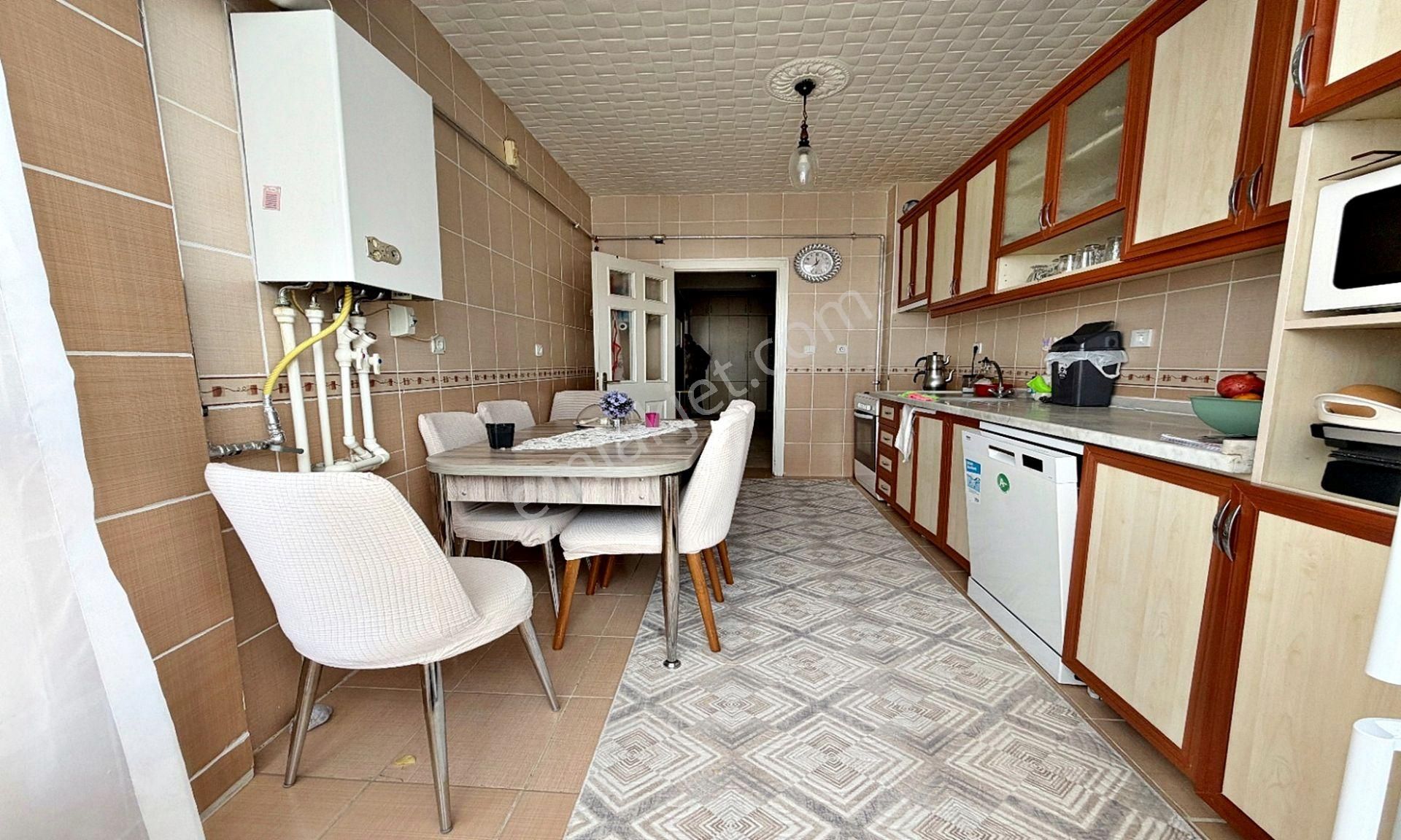 Atapark'ta Cadde Üstü Katta Masrafsız Kök Tapu 3+1 130 M2! - Görsel 28