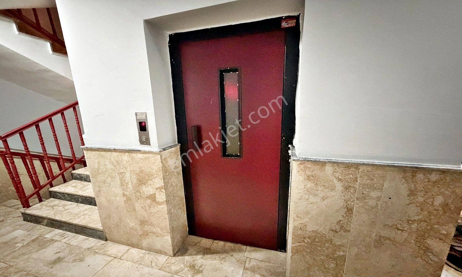 Atapark'ta Cadde Üstü Katta Masrafsız Kök Tapu 3+1 130 M2! - Görsel 34