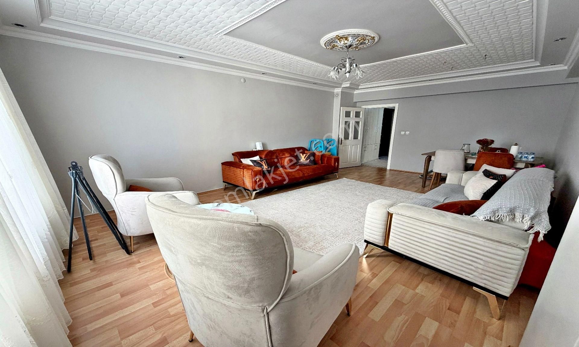 Atapark'ta Cadde Üstü Katta Masrafsız Kök Tapu 3+1 130 M2! - Görsel 4